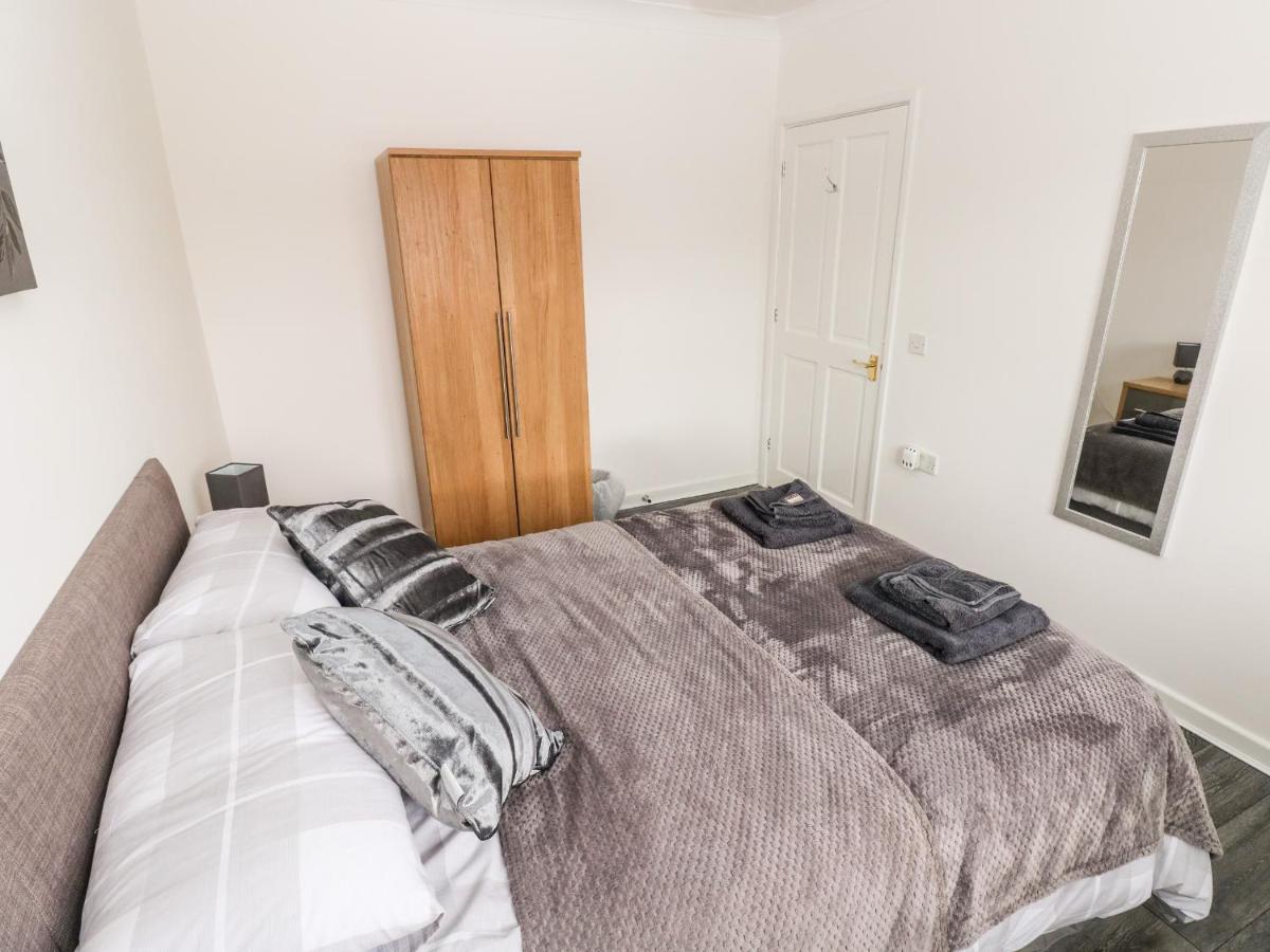 23 Charles Thomas Avenue Villa Pembroke Dock Eksteriør billede