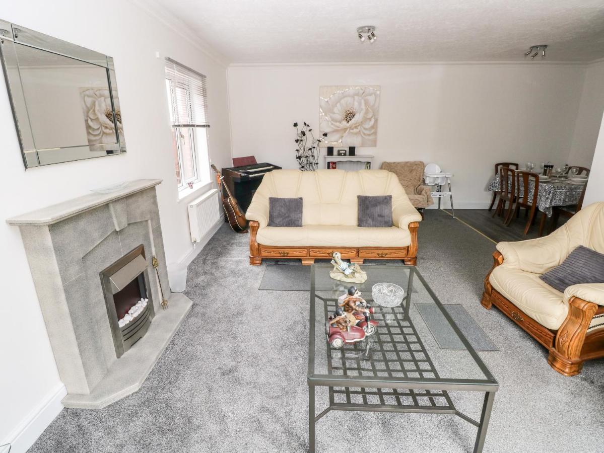 23 Charles Thomas Avenue Villa Pembroke Dock Eksteriør billede